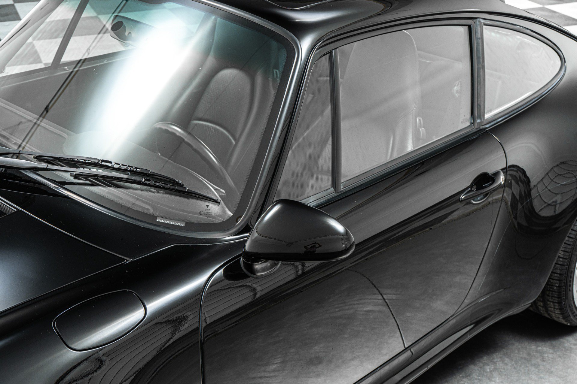 Used 1997 Porsche 911 Carrera S RWD image 33