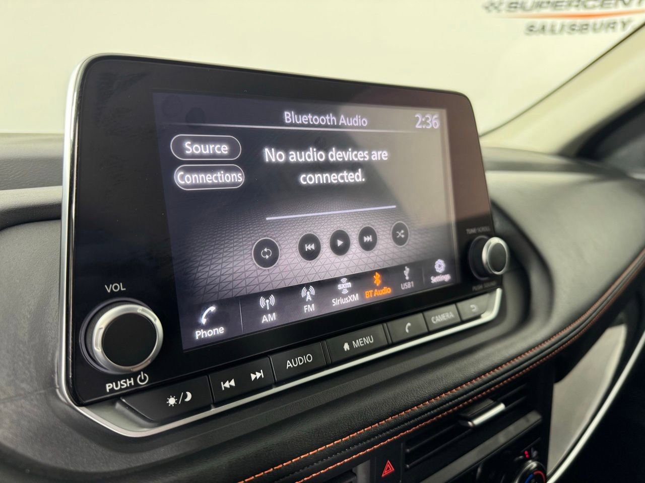 Used 2025 Nissan Rogue SV w/ Rock Creek Premium Package image 15