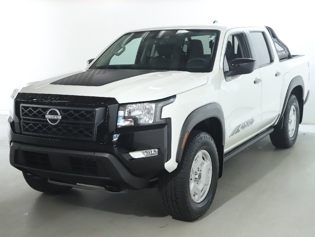 Certified 2024 Nissan Frontier SV w/ Hardbody Edition image 4