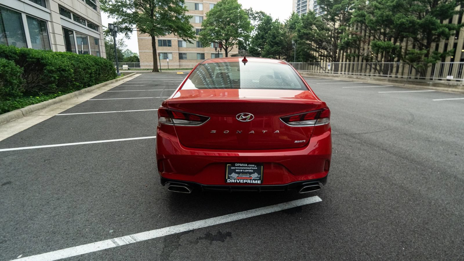 Used 2019 Hyundai Sonata Sport w/ Tech Package 03 FWD image 4