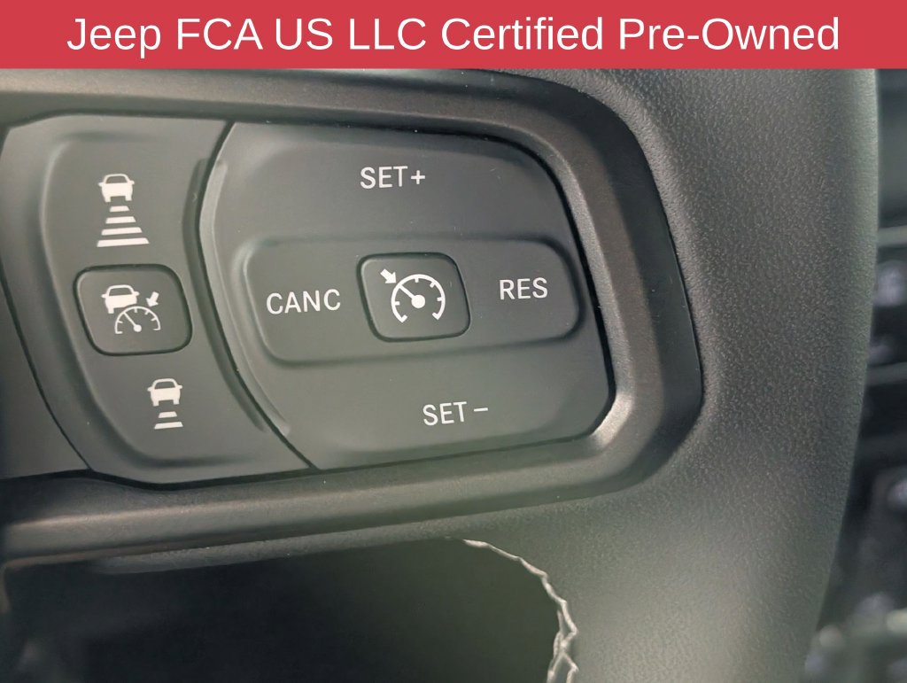 Used 2025 Jeep Gladiator Rubicon w/ Steel Bumper Group AWD/4WD image 19