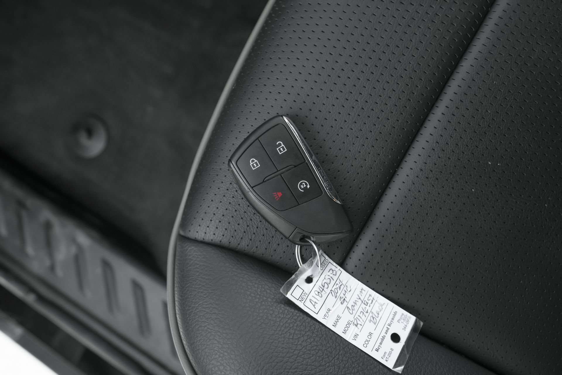 Used 2024 GMC Canyon Denali w/ LPO, Denali Black Edition image 43