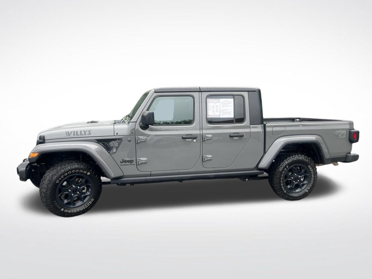 Used 2023 Jeep Gladiator Sport AWD/4WD image 2