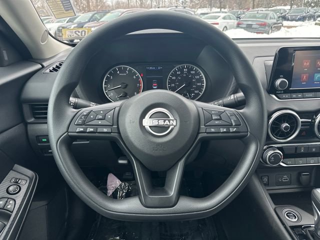 Used 2025 Nissan Sentra S image 13