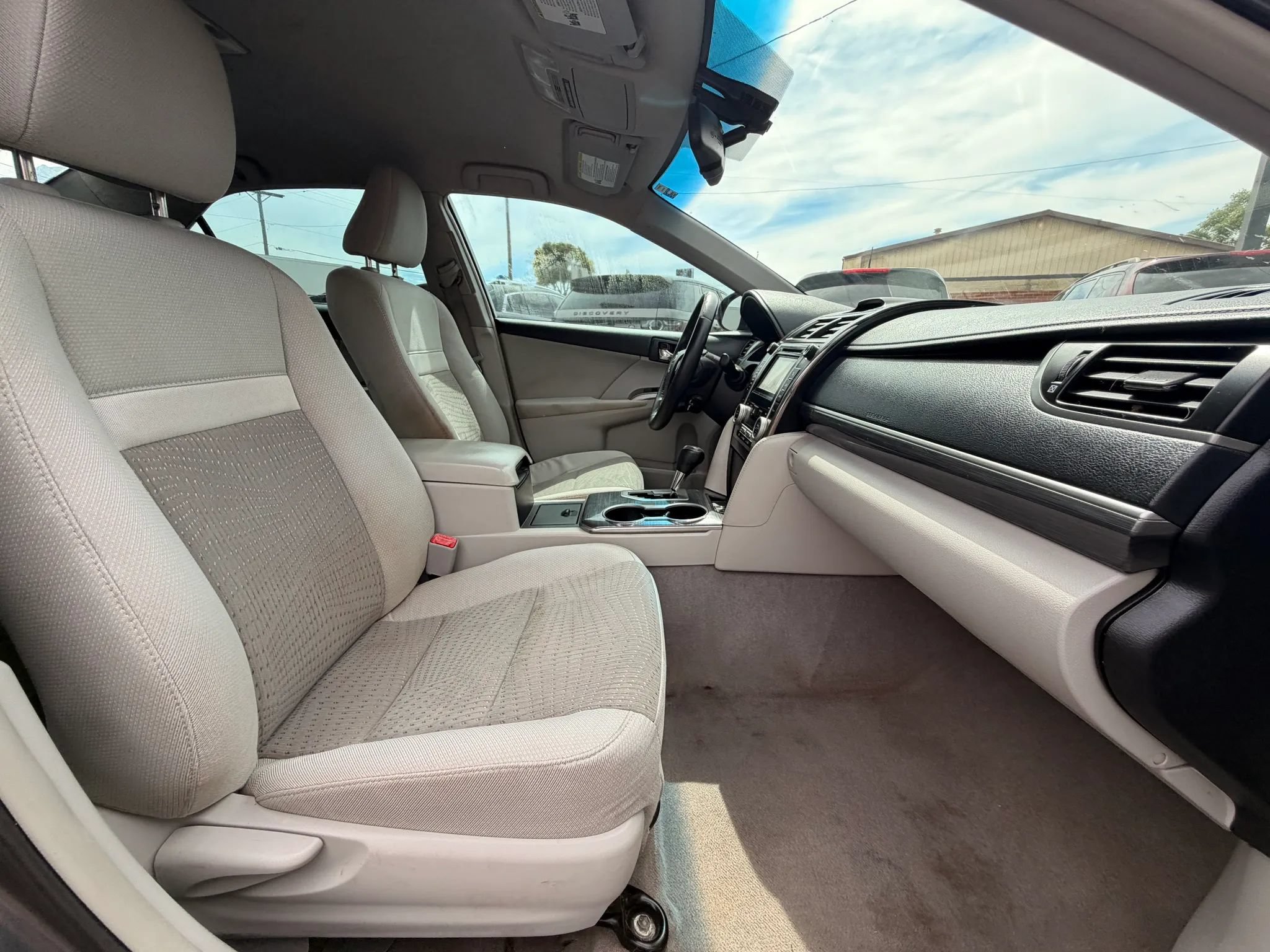 Used 2012 Toyota Camry XLE w/ Convenience Pkg FWD image 20