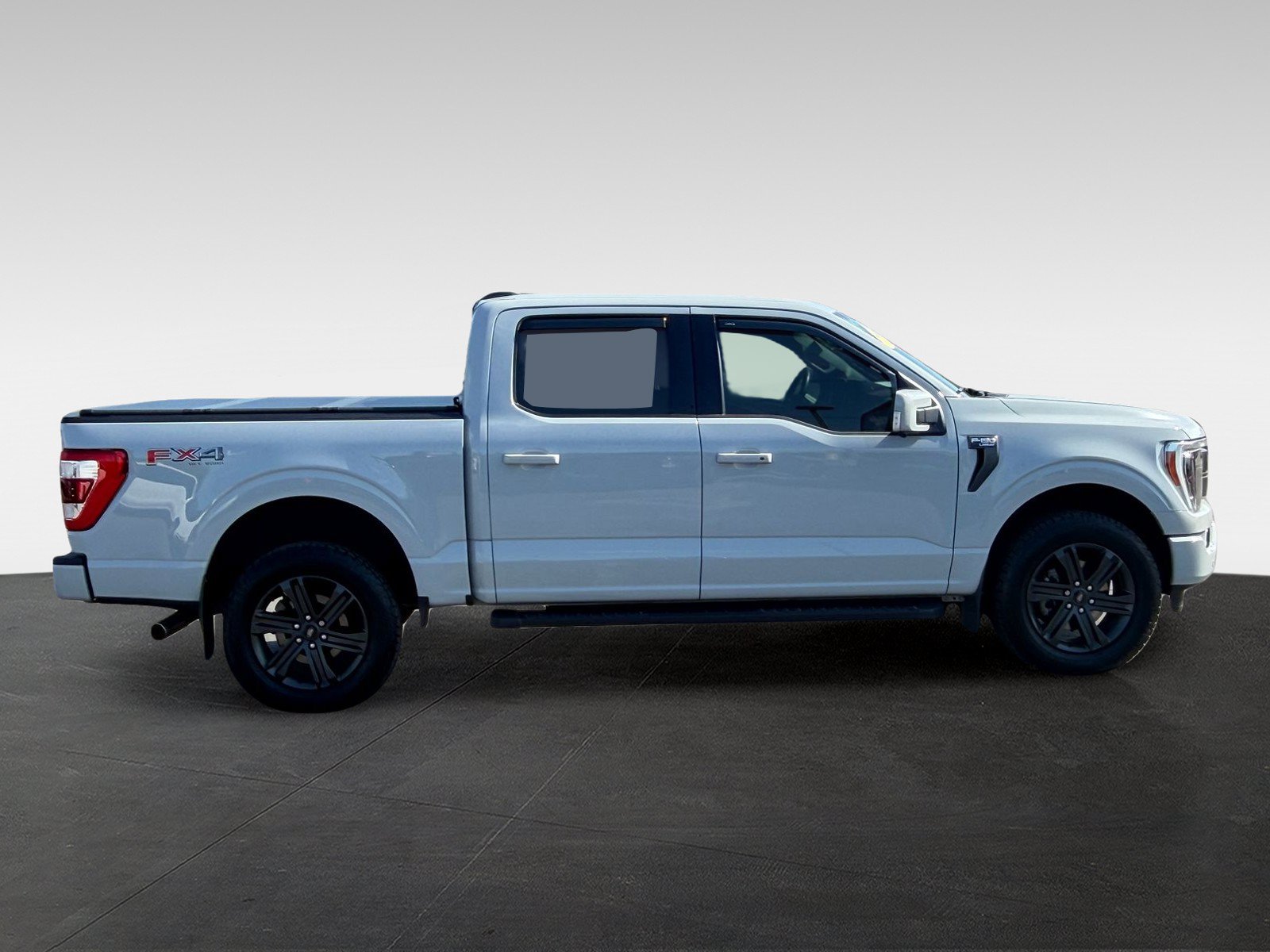 Used 2023 Ford F150 Lariat w/ Equipment Group 502A High AWD/4WD image 4