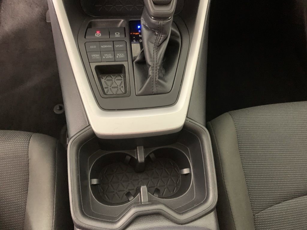Used 2023 Toyota RAV4 LE image 25