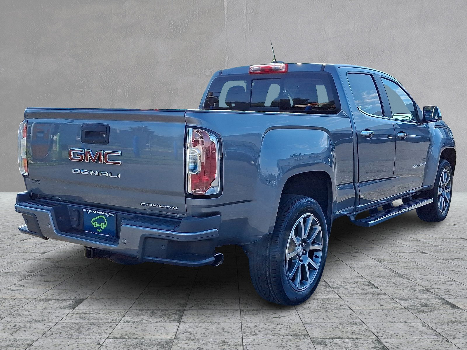 Certified 2022 GMC Canyon Denali AWD/4WD image 4