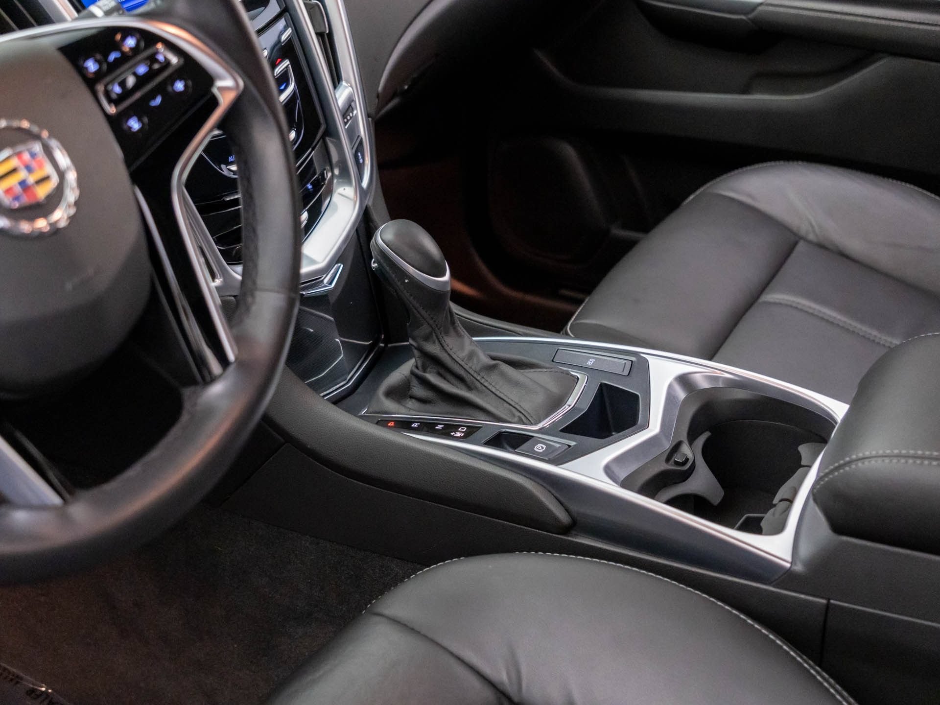 Used 2014 Cadillac SRX FWD image 11