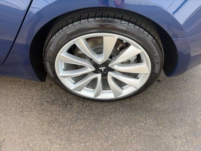 Used 2018 Tesla Model 3 Long Range RWD image 37
