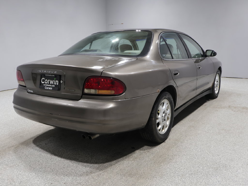 Used 2000 Oldsmobile Intrigue GL FWD image 8