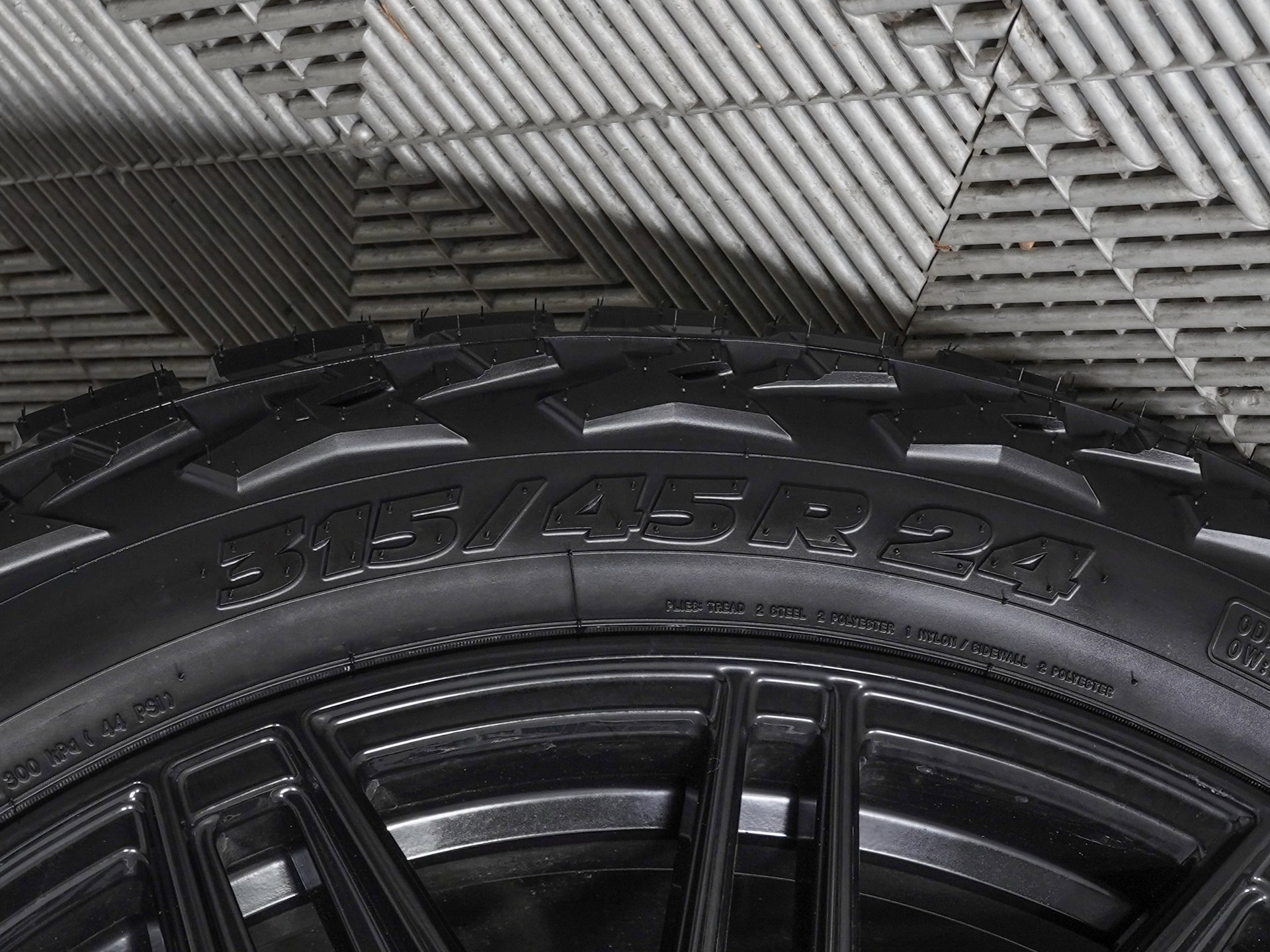 Used 2025 GMC Yukon XL Denali Ultimate image 42