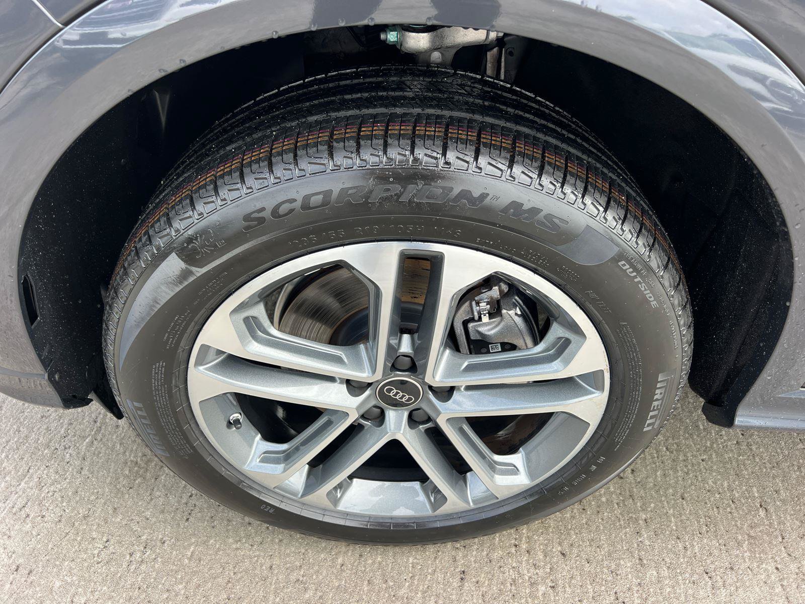 Certified 2025 Audi Q5 Premium w/ Premium Plus AWD/4WD image 11