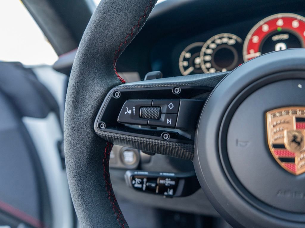 New 2026 Porsche 911 Carrera GTS image 18