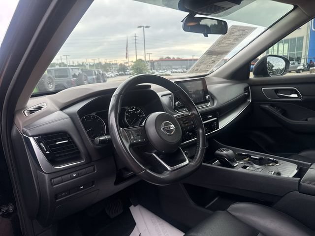 Used 2021 Nissan Rogue SV w/ Premium Package FWD image 6