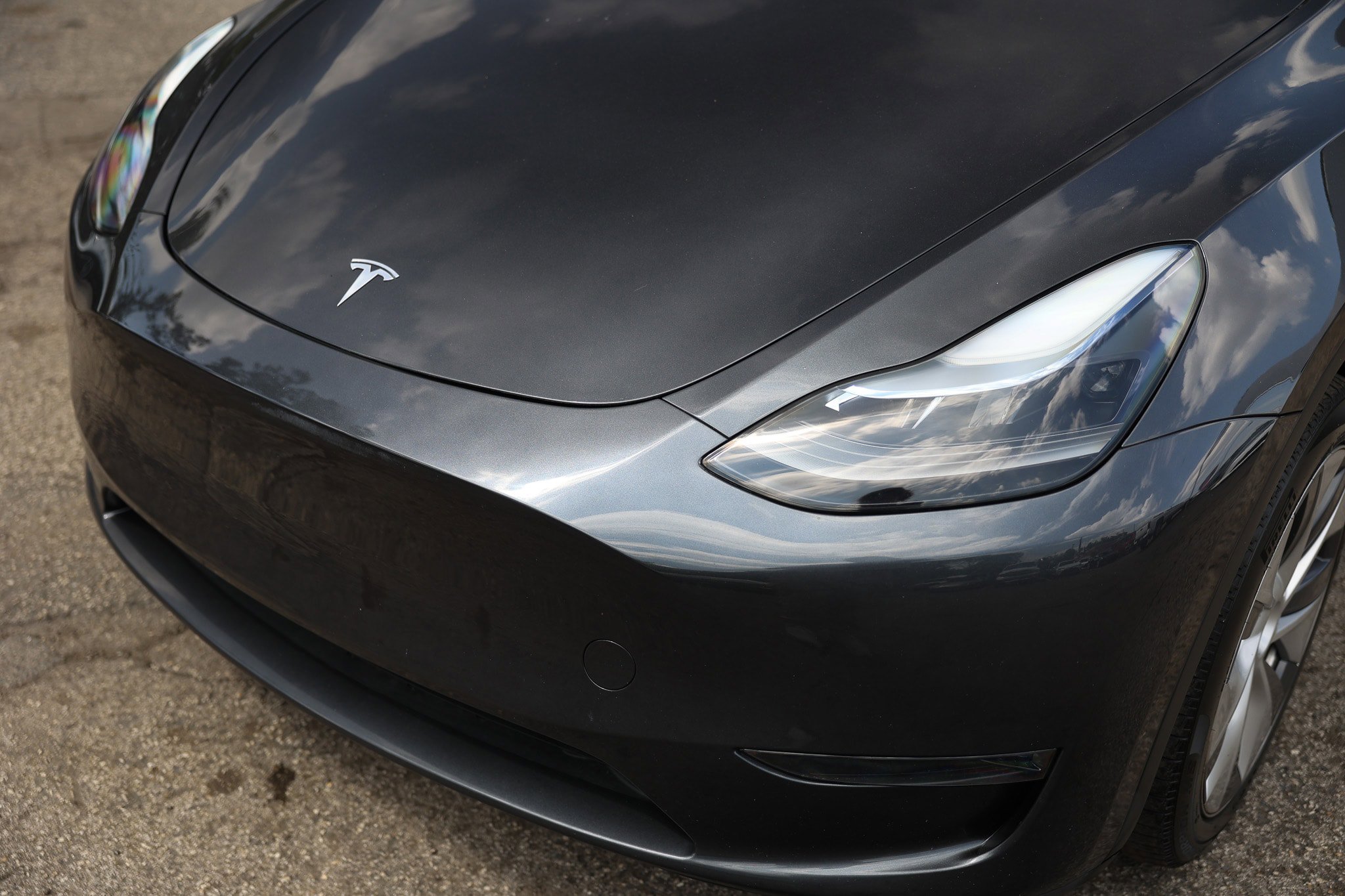 Used 2024 Tesla Model Y Long Range AWD/4WD image 34