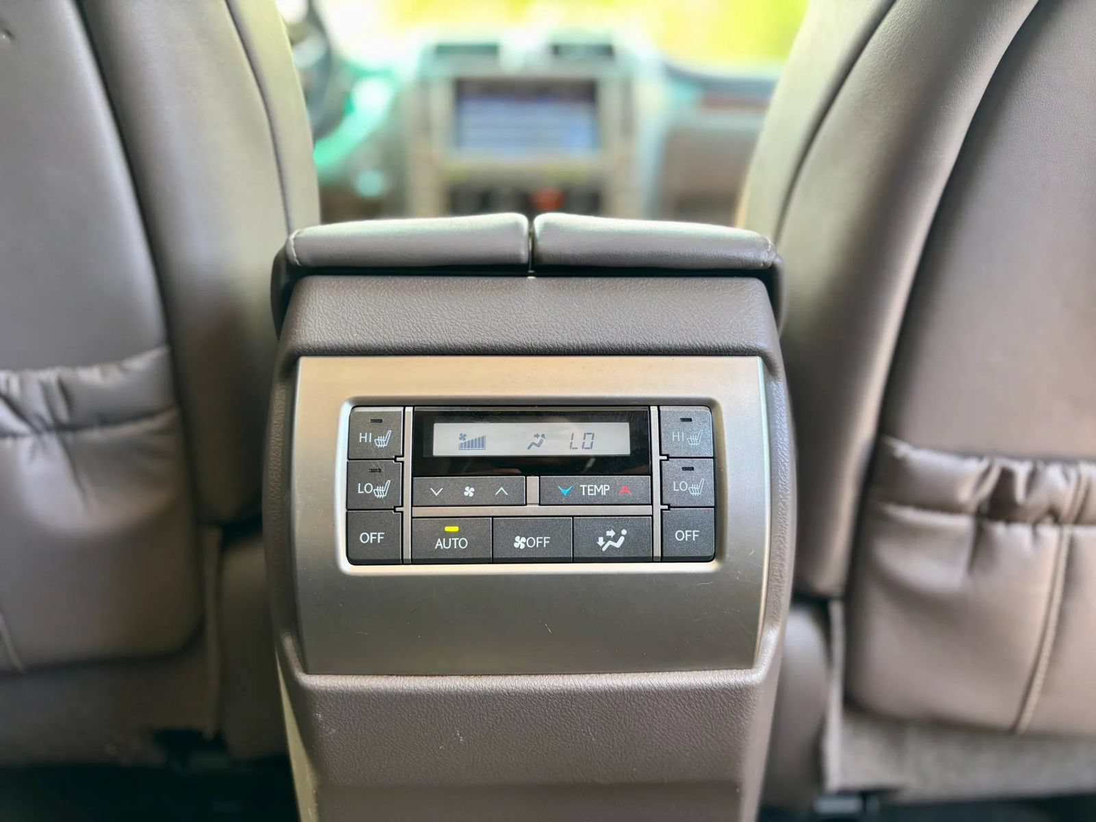 Used 2013 Lexus GX 460 w/ Comfort Plus Pkg AWD/4WD image 20