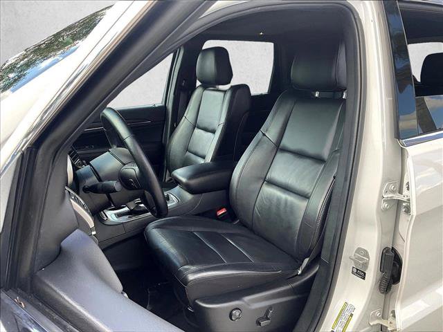 Used 2022 Jeep Grand Cherokee Limited AWD/4WD image 23