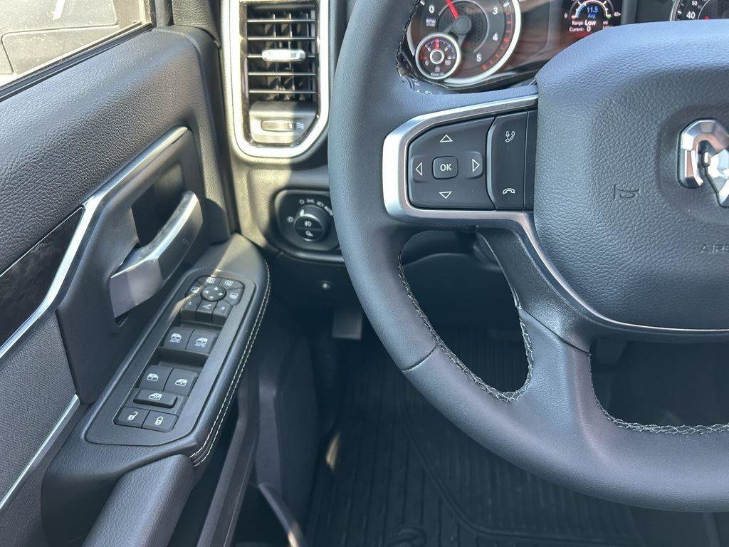 New 2025 RAM 2500 Big Horn image 21