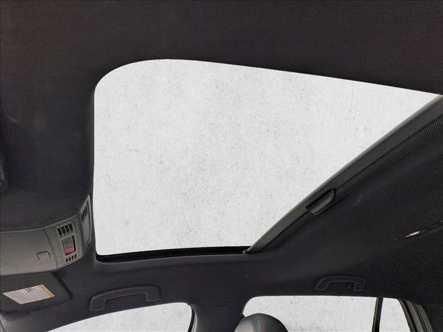 Used 2015 Volkswagen GTI Autobahn w/ Lighting Package (SEL) image 17