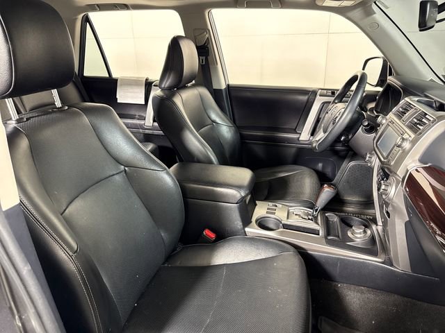 Used 2016 Toyota 4Runner Limited AWD/4WD image 13