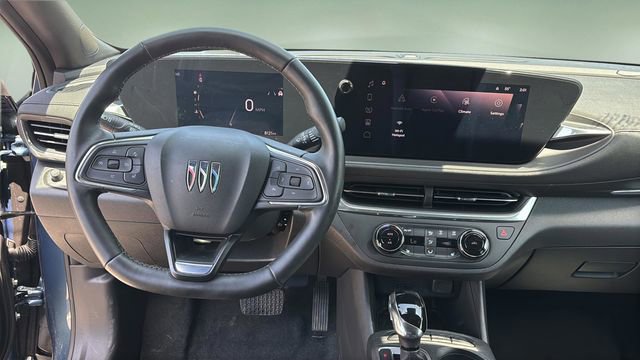 Used 2024 Buick Envista Preferred w/ Convenience I Package image 10
