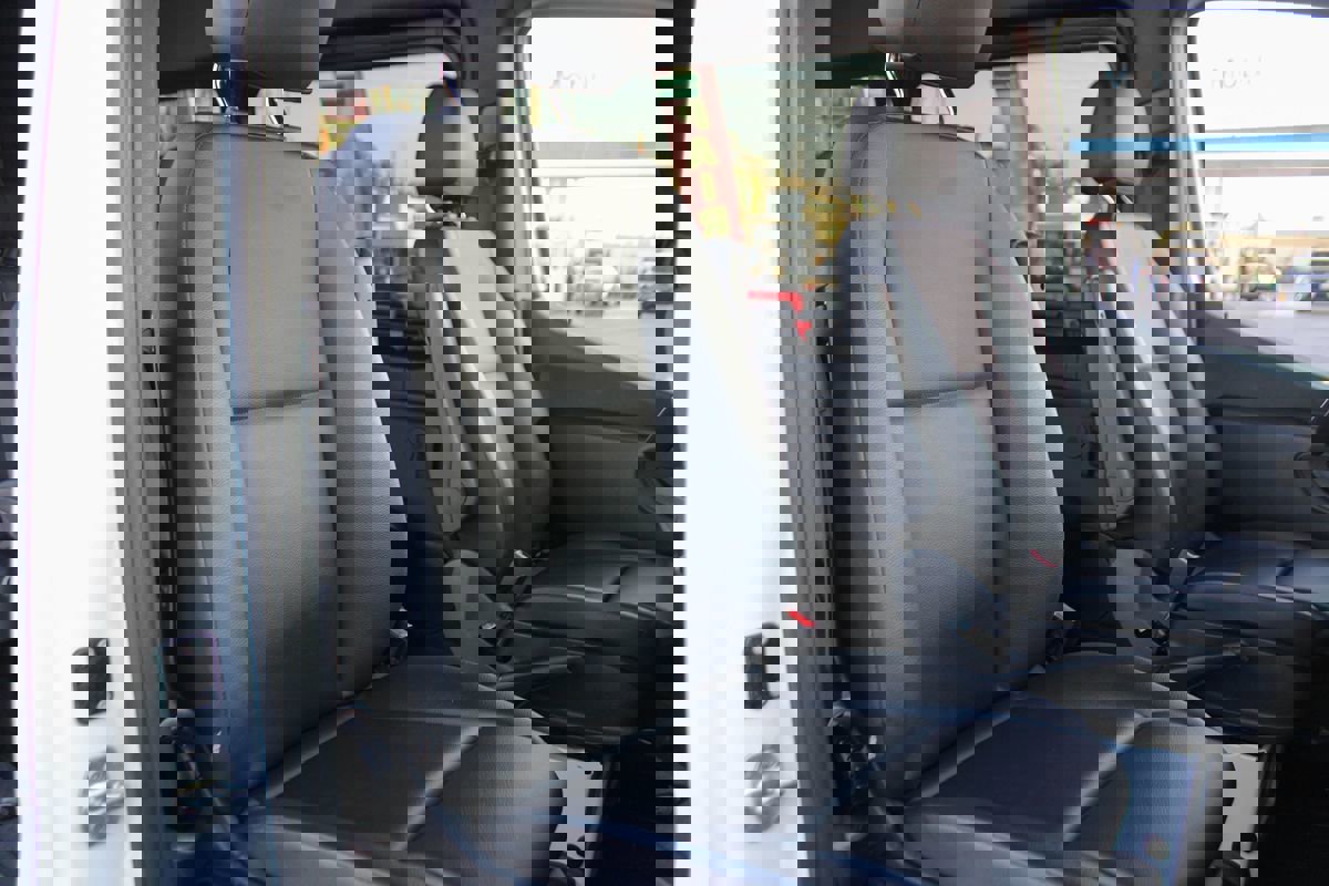 Used 2024 Mercedes-Benz Sprinter 2500 image 30