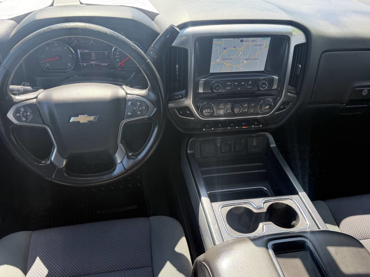 Used 2015 Chevrolet Silverado 1500 LT w/ LT Convenience Package AWD/4WD image 7
