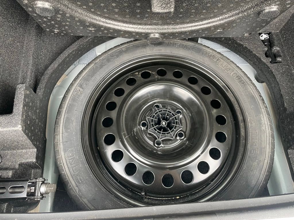 Used 2017 Buick Envision Essence image 31