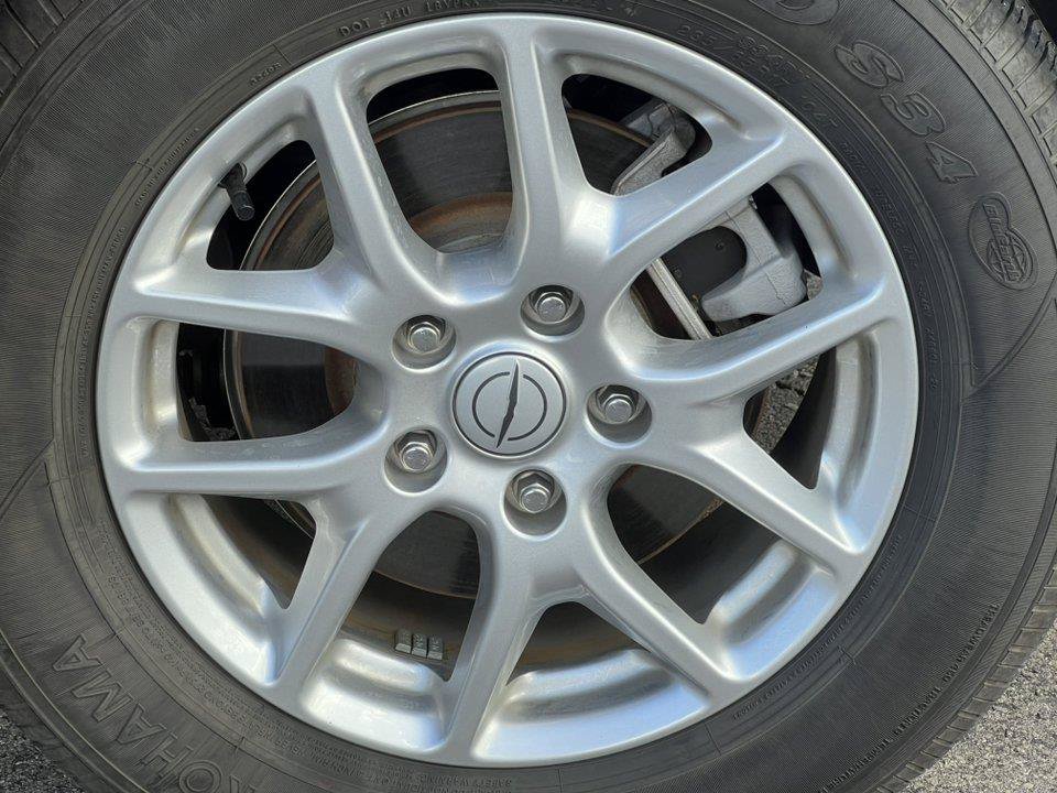 Used 2026 Chrysler Pacifica Select FWD image 8