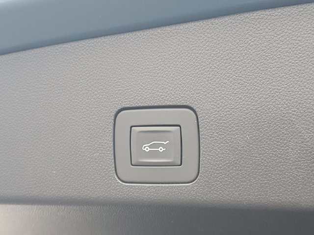 Certified 2024 Buick Encore GX Sport Touring w/ Comfort Package FWD image 8