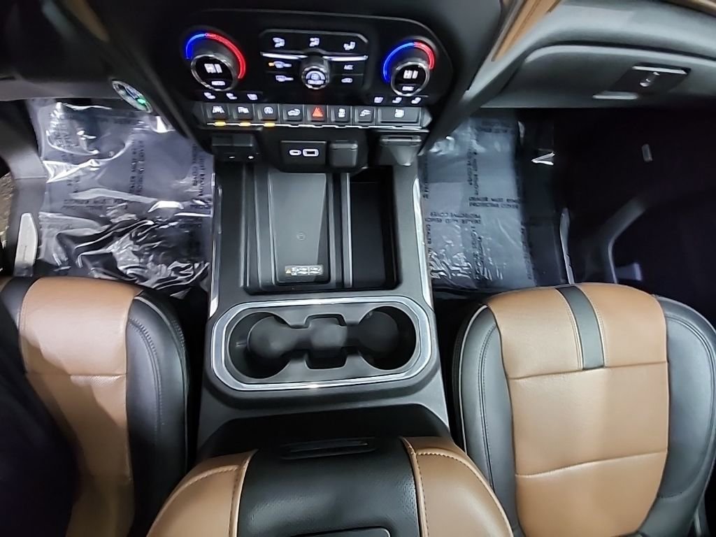 Used 2019 Chevrolet Silverado 1500 High Country w/ Technology Package image 35