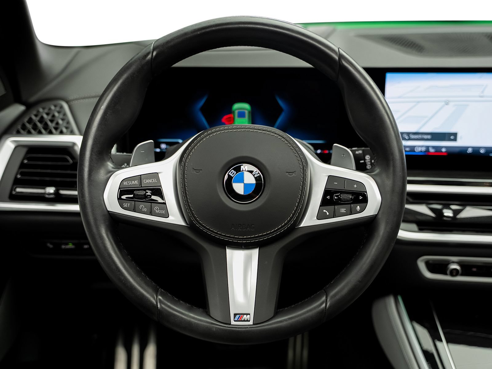 Used 2024 BMW X5 sDrive40i w/ M Sport Package RWD image 31