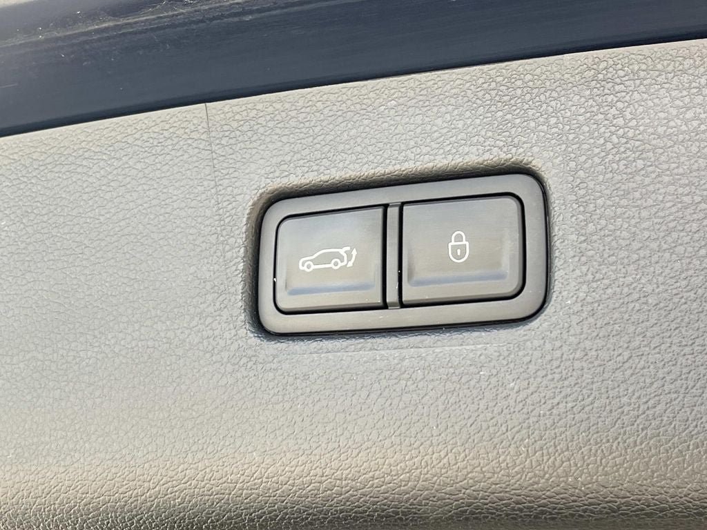 Used 2025 Genesis GV80 2.5T Standard AWD/4WD image 23