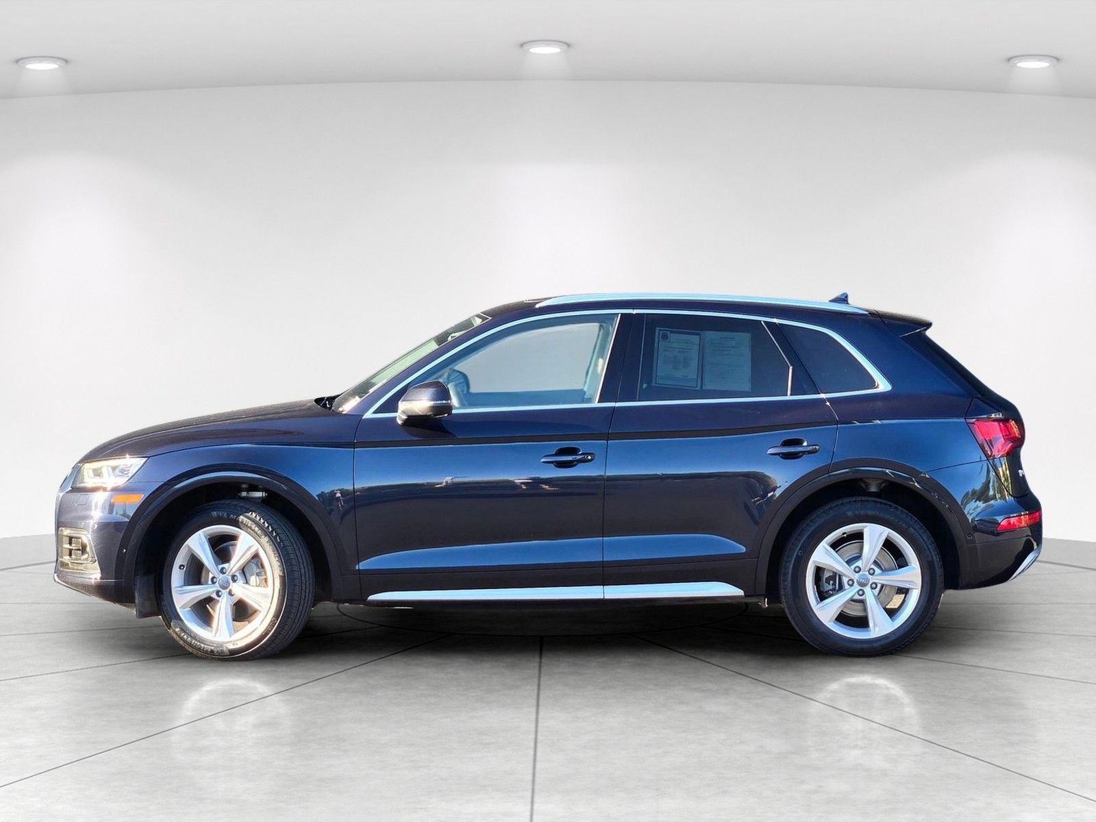 Used 2020 Audi Q5 Prestige AWD/4WD image 3