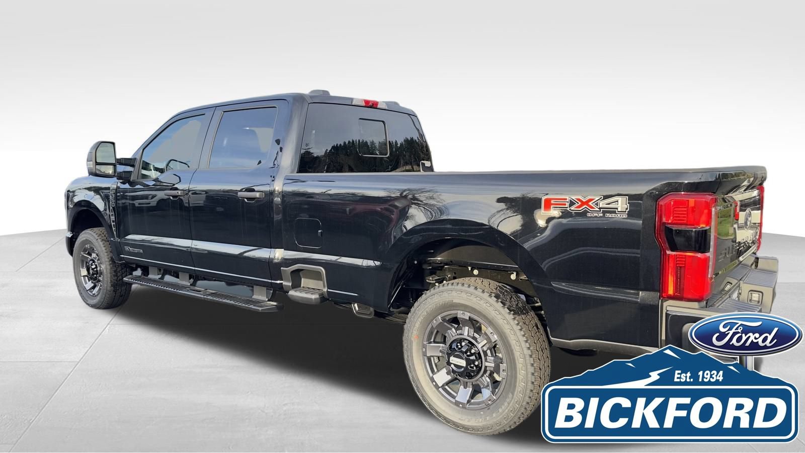 New 2026 Ford F350 XL w/ STX Appearance Package AWD/4WD image 8