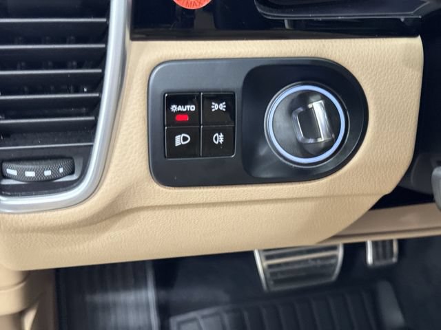 Used 2019 Porsche Cayenne S AWD/4WD image 36