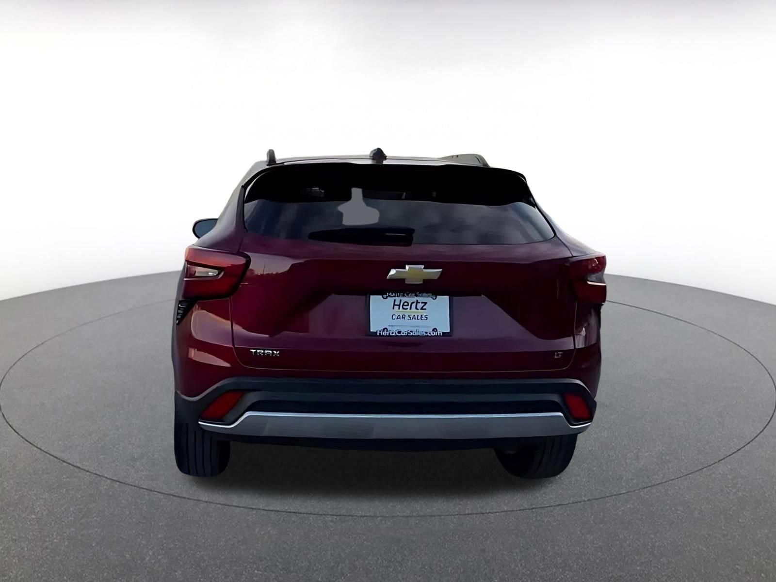 Used 2025 Chevrolet Trax LT image 12