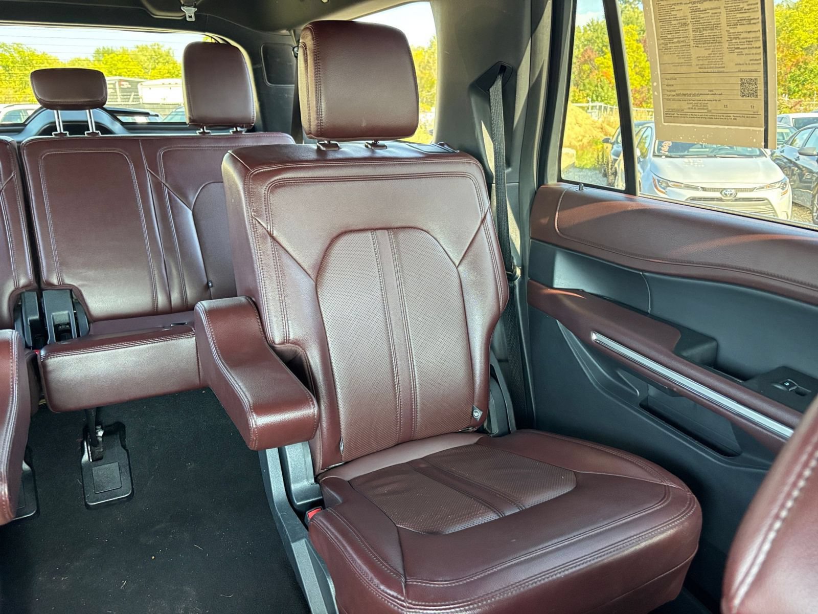 Used 2024 Ford Expedition Max Limited RWD image 40
