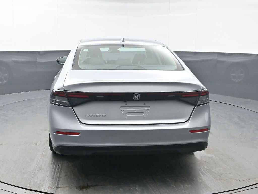 Certified 2023 Honda Accord LX image 5