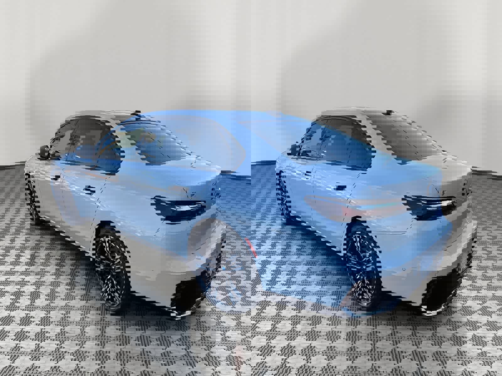 Certified 2025 BMW i7 eDrive50 w/ M Sport Package image 5