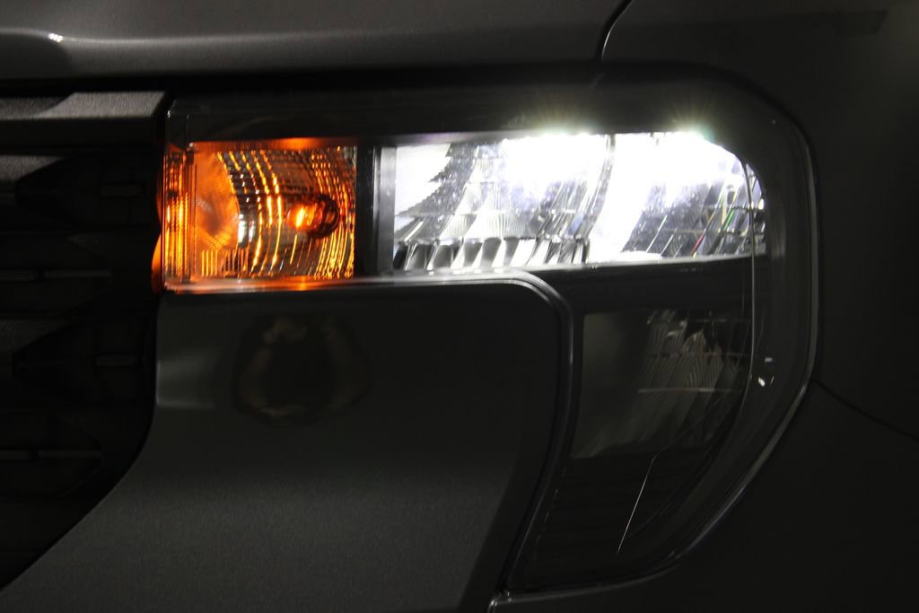 New 2026 Ford Maverick XL image 47