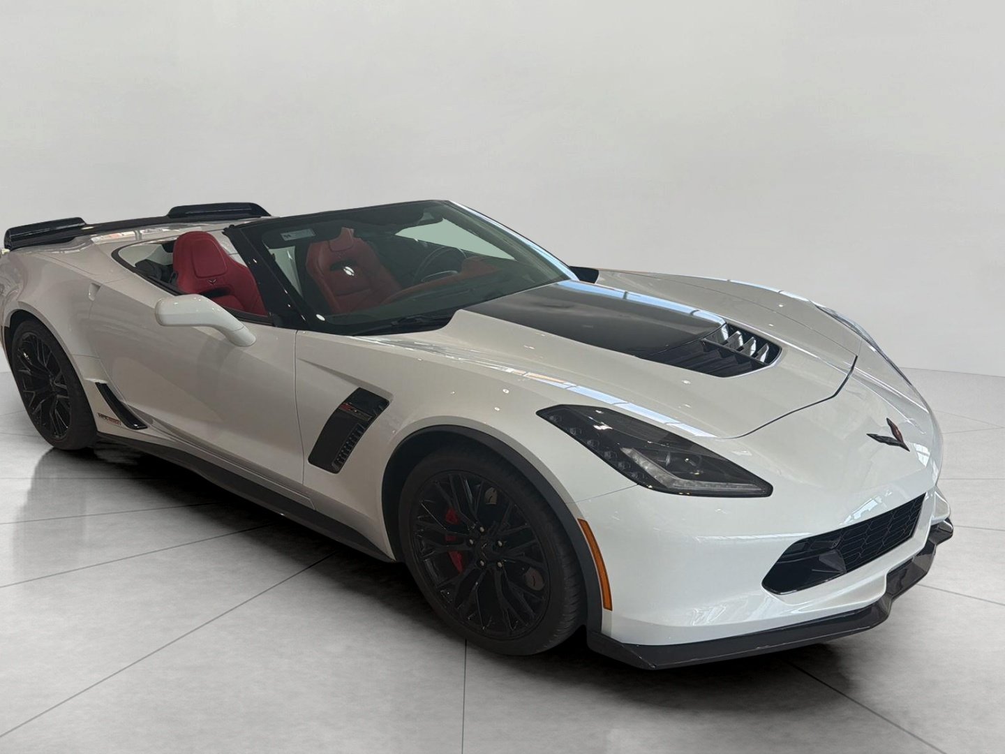 Used 2016 Chevrolet Corvette Z06 RWD image 1