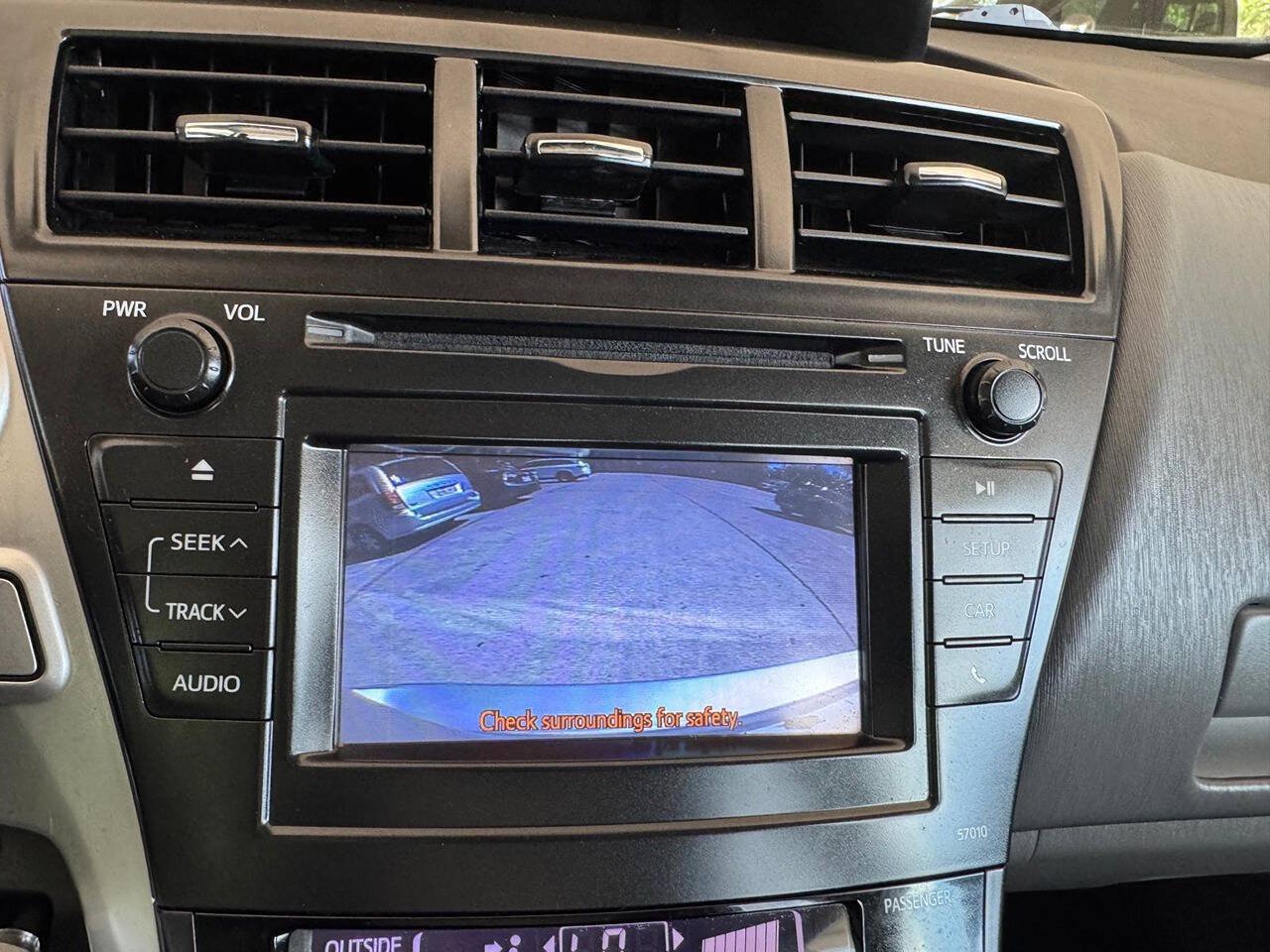 Used 2013 Toyota Prius V Two FWD image 21