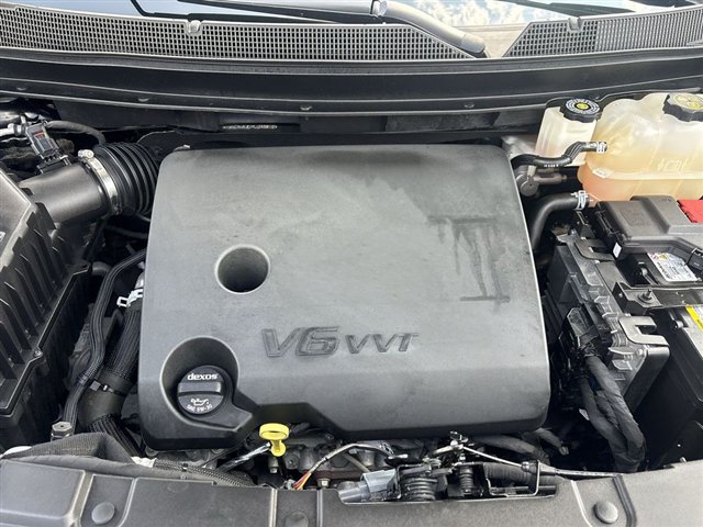 Certified 2023 Chevrolet Traverse LT w/ LPO, Floor Liner Package FWD image 28