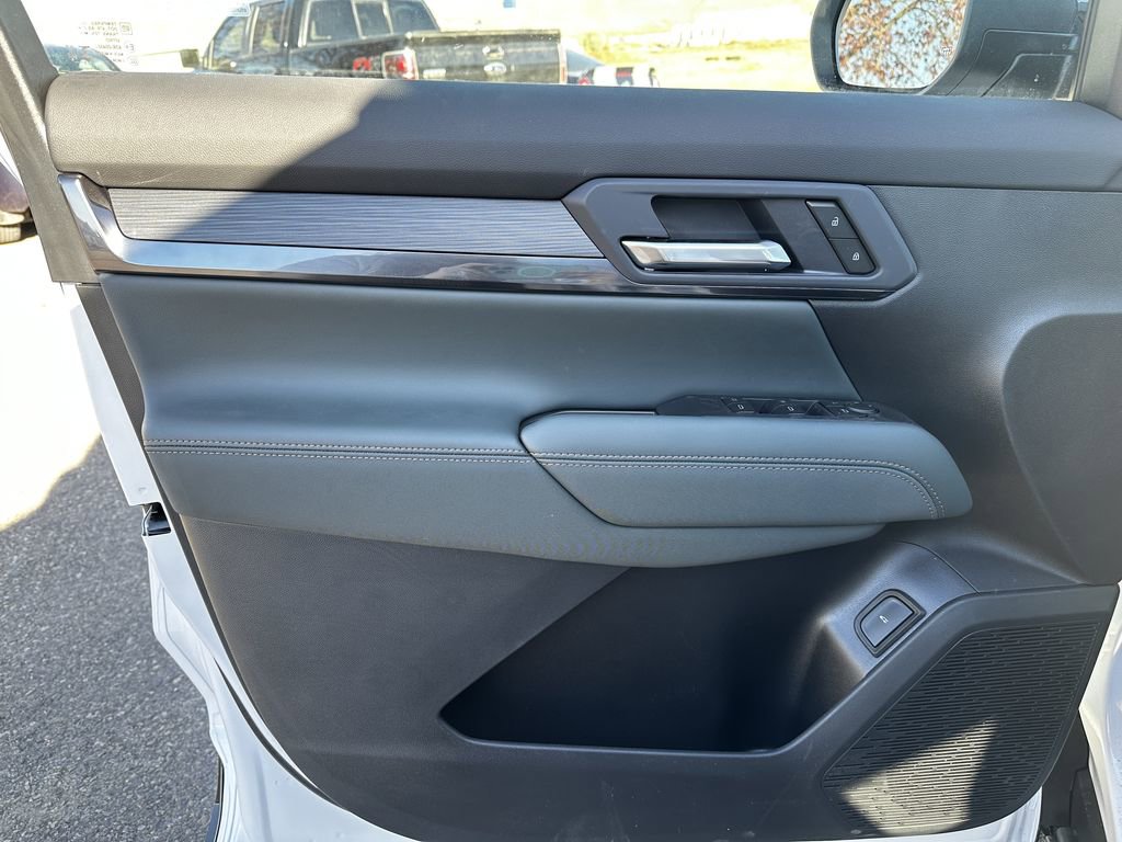 New 2026 GMC Terrain AT4 image 6