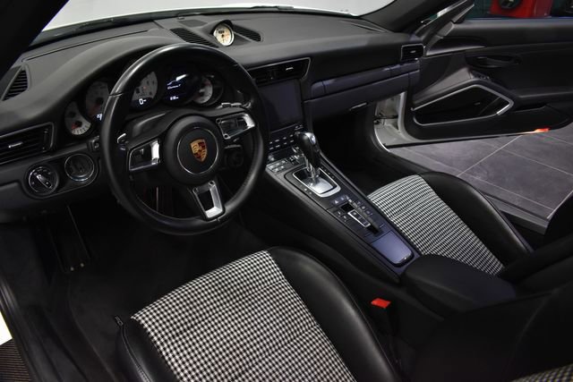 Used 2018 Porsche 911 Carrera T image 14
