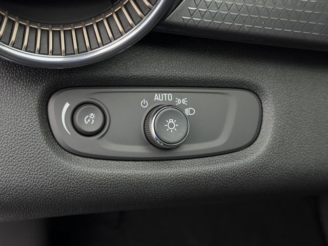 New 2026 Chevrolet Trax ACTIV w/ Driver Confidence Package image 18