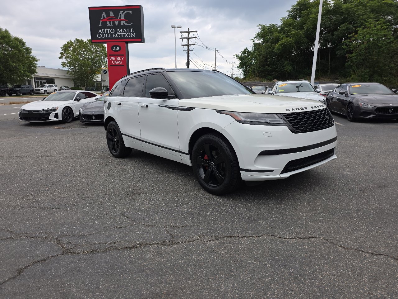 Used 2018 Land Rover Range Rover Velar S image 26