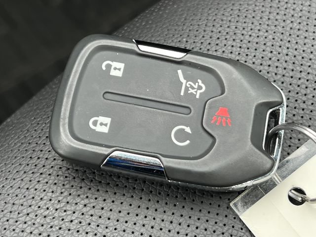 Used 2024 GMC Terrain SLT w/ Elevation Edition AWD/4WD image 33